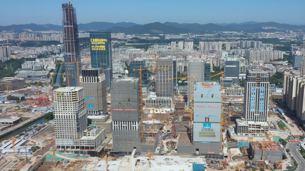 2025新澳门天天免费，全面释义、解释与落实